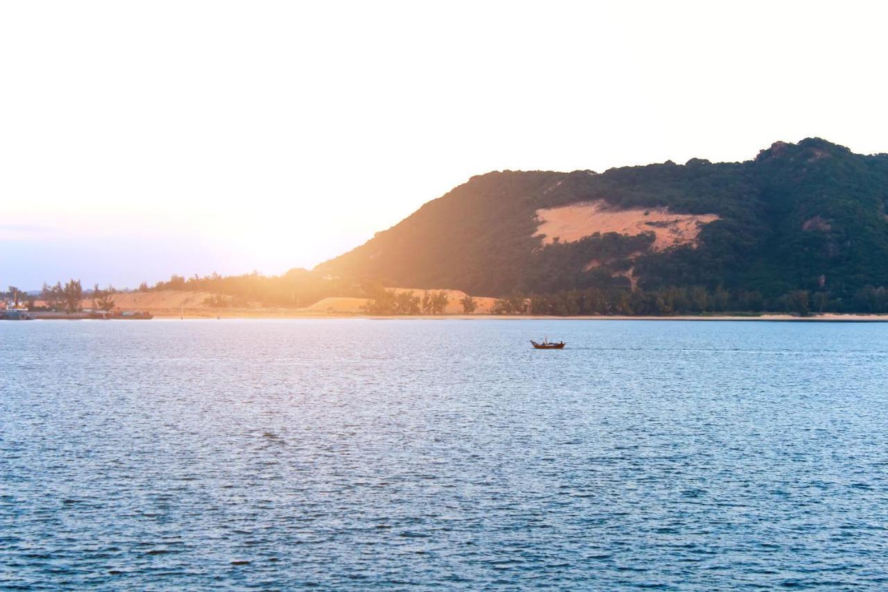 Omeo Clearlake Oaks Glenhaven Exterior photo